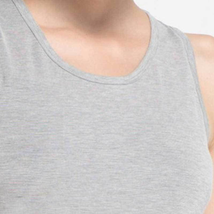 Action Tank Wanita