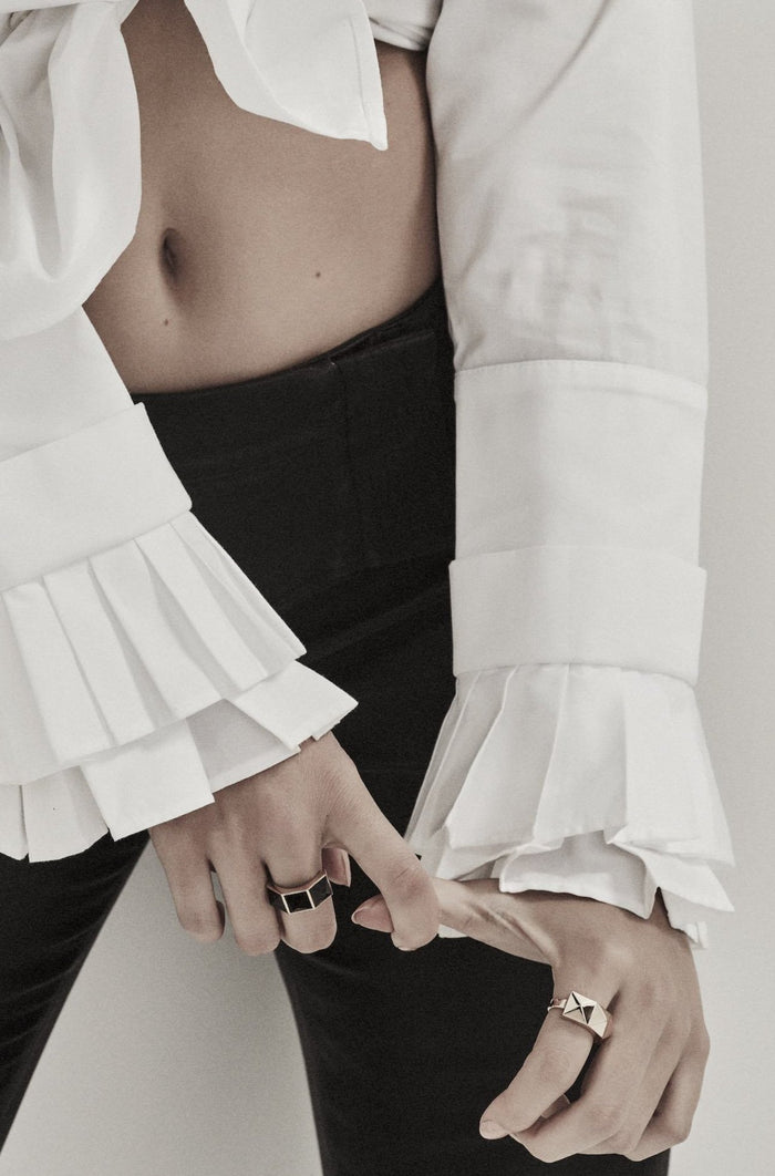 Awaiting Ring | Gold