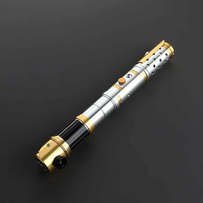 Combat Lightsaber - Model Regalia
