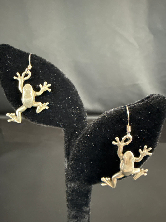 Danforth Pewter Frogs & Silver-Tone Bracelet Set