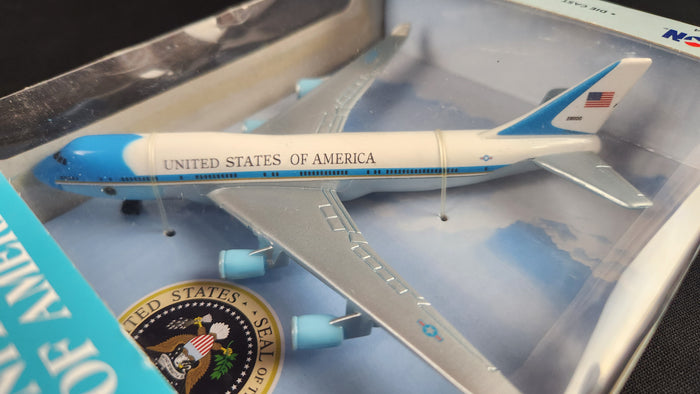 NIB Air Force One Boeing 747 Diecast 5.5" President Plane
