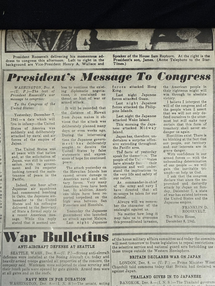 St. Louis Star Times December 8, 1941 war issue