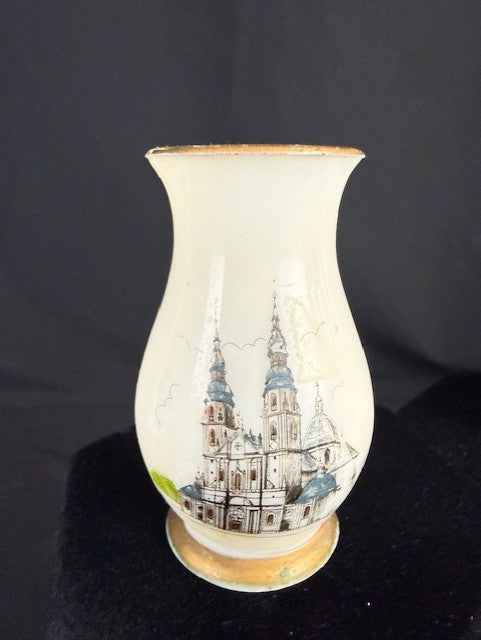 VTG. St. Stephen's Cathredral Porcelain Bud Vases