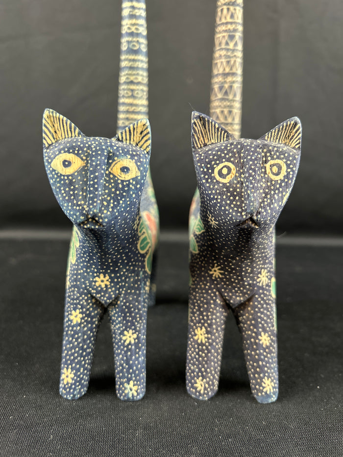 Wooden cat ring holders (2)