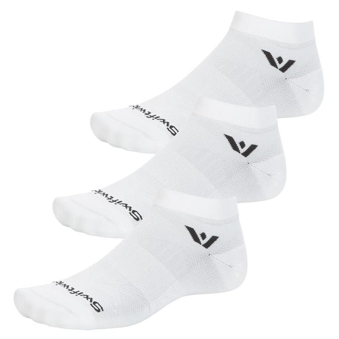 Three pairs of Aspire Ankle socks in white