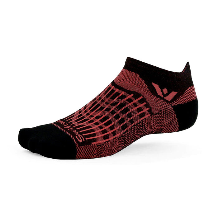 Aspire No Show sock in black with a coral wave pattern