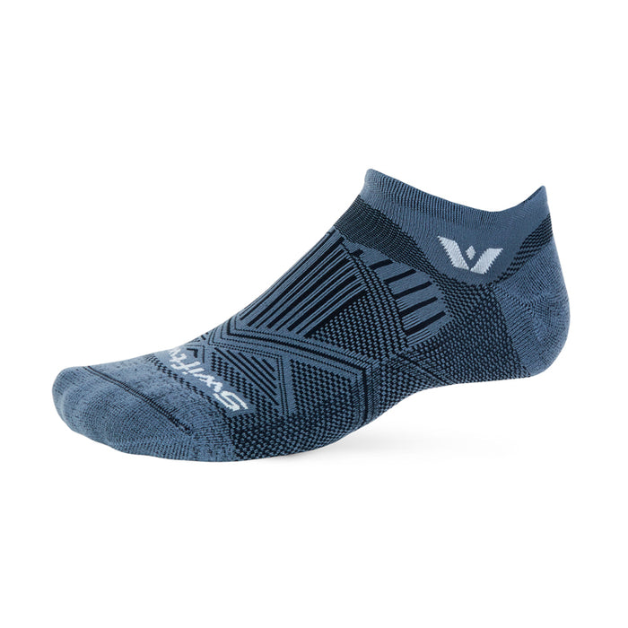 Aspire No Show sock in denim blue with a geometric pattern