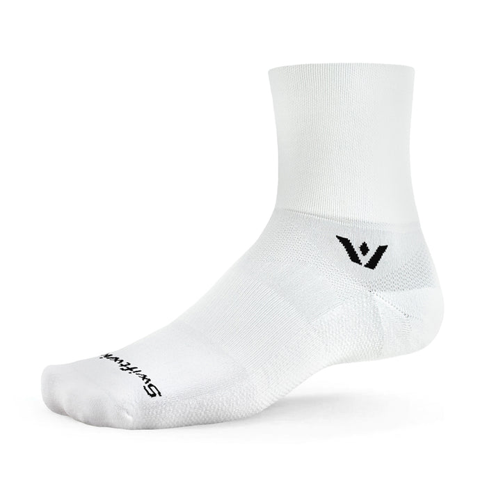 Aspire Quarter Crew High sock in white