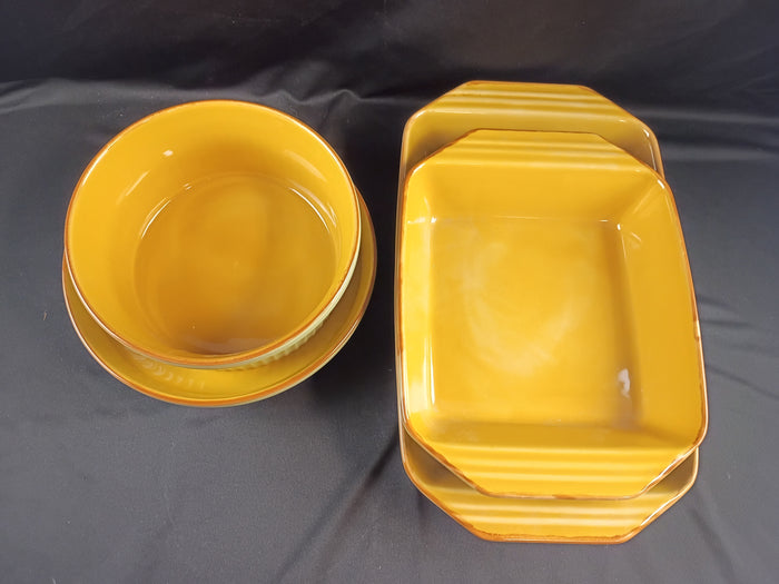 At Home International Baking Set