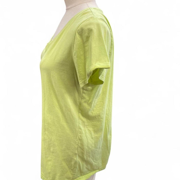 Avetro lime green v neck