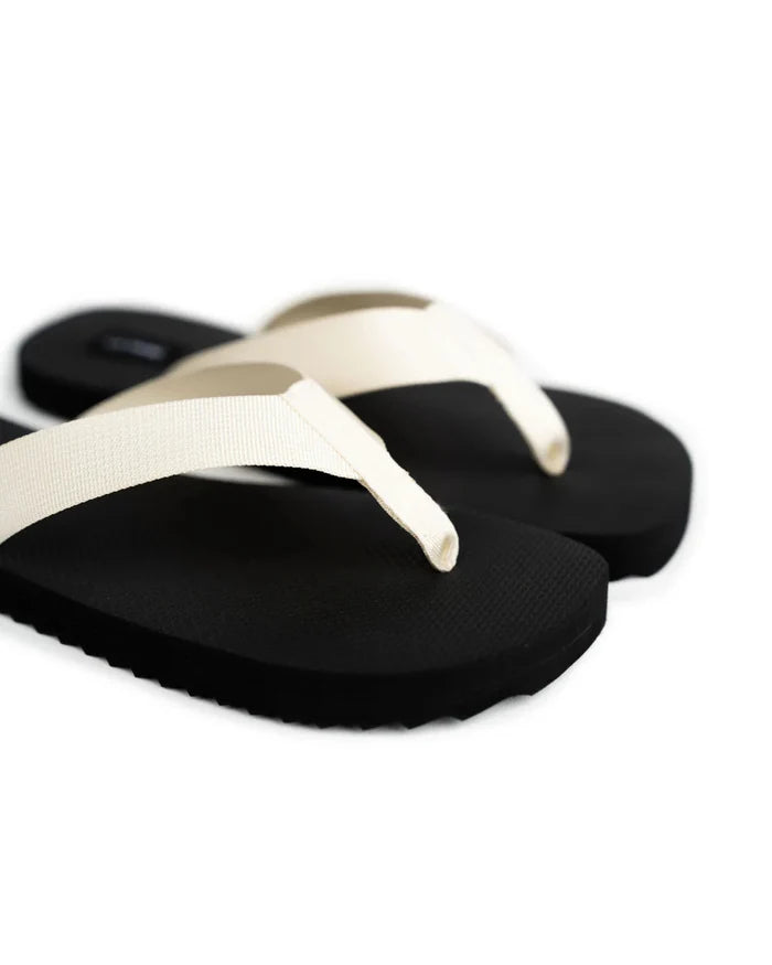 Canvas Thong | Cream