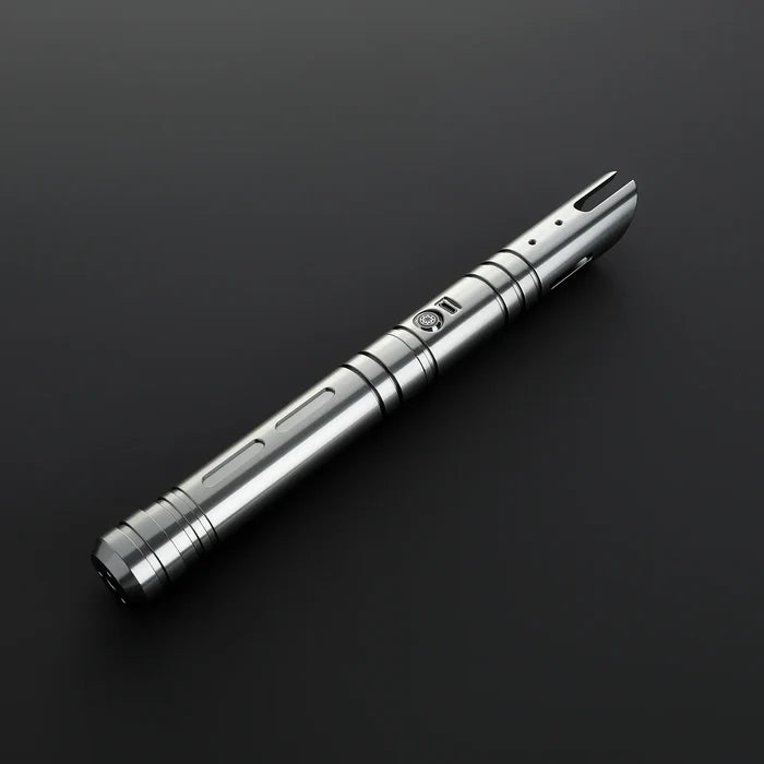 Combat Lightsaber - Model Mutant