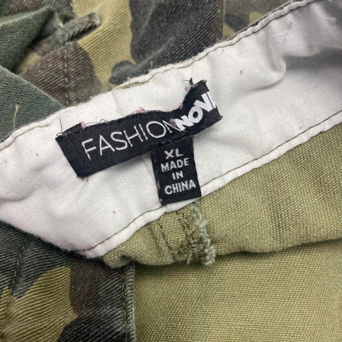 Fashion nova camo cargo pants