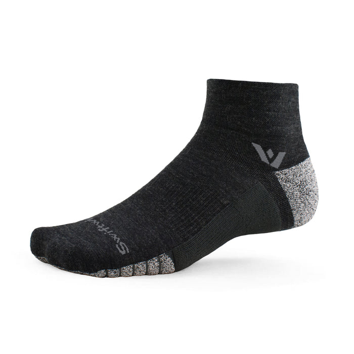 Flite XT Trail Quarter Crew sock in coal gray