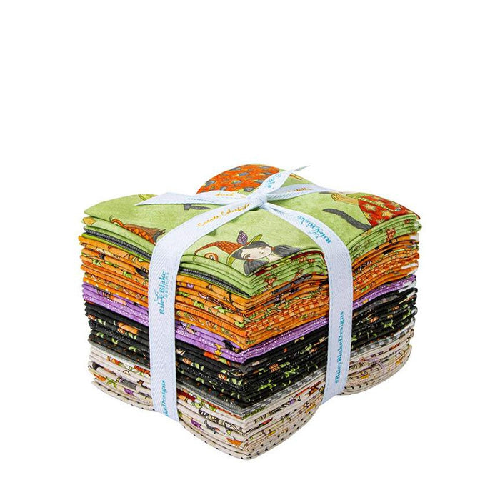 Free Shipping - Ghoul Friends Fat Quarter Bundle, 24 Pcs by Riley Blake Designs, Halloween