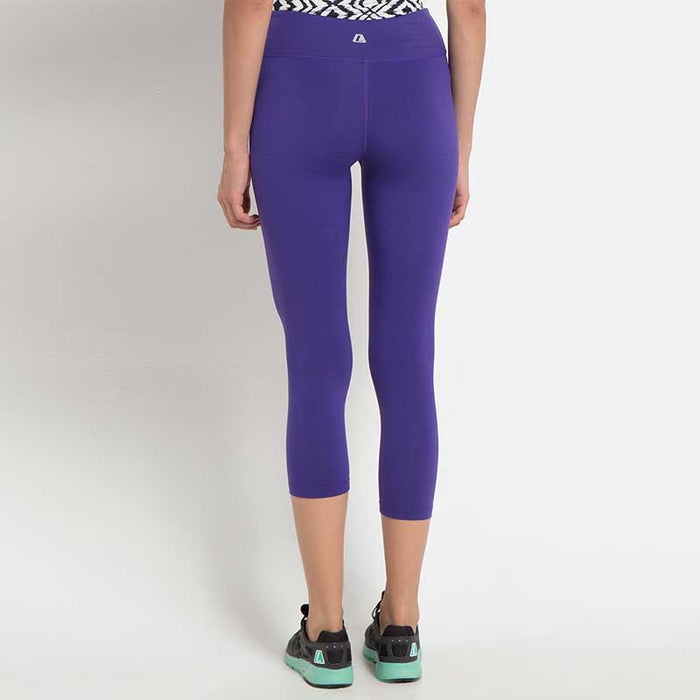 High Rise Crop Capri Wanita