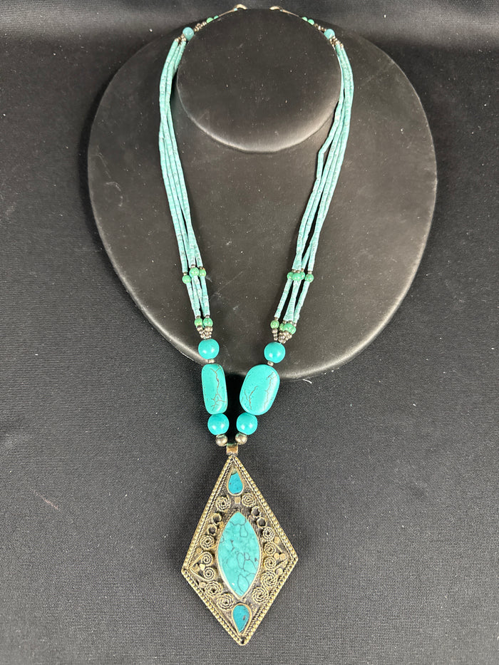 India Turquoise & Faux Seed Teardrop Pendant Necklace