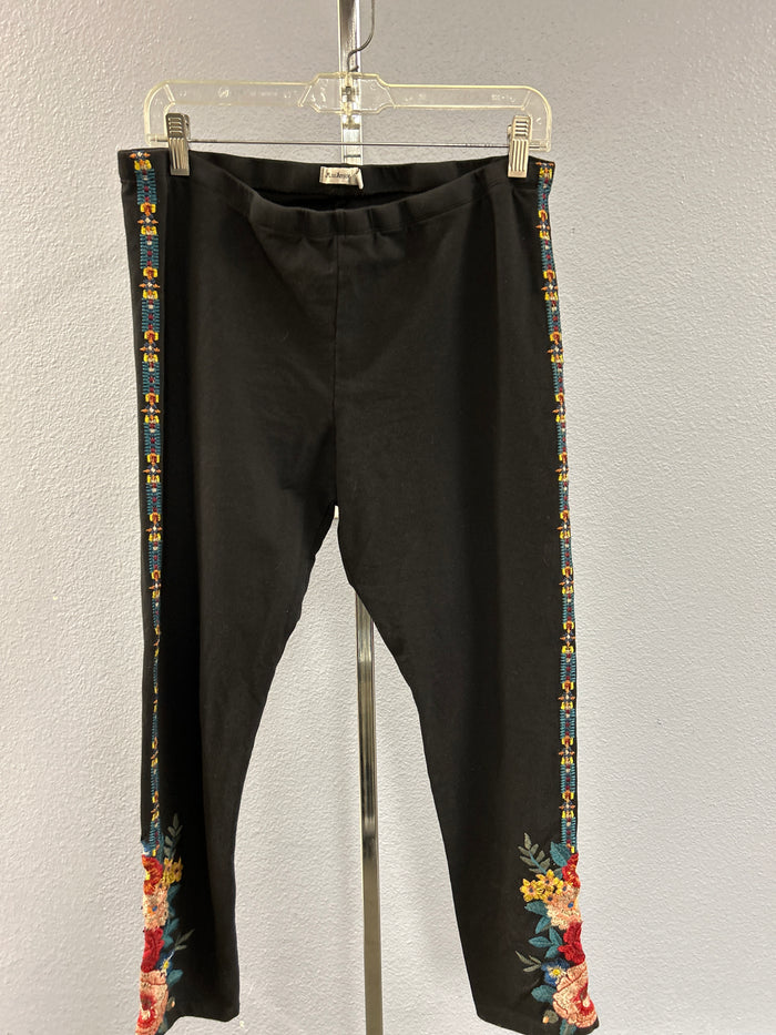 Johnny Was black embroidered leggings
