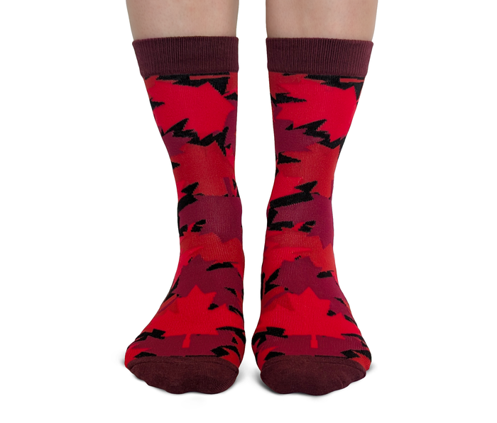 RED CANADA MAPLE LEAF PATTERN SOCKS WOMEN UPTOWN SOX