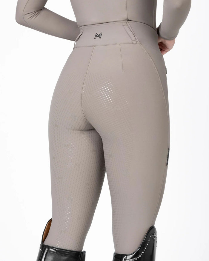 Taupe