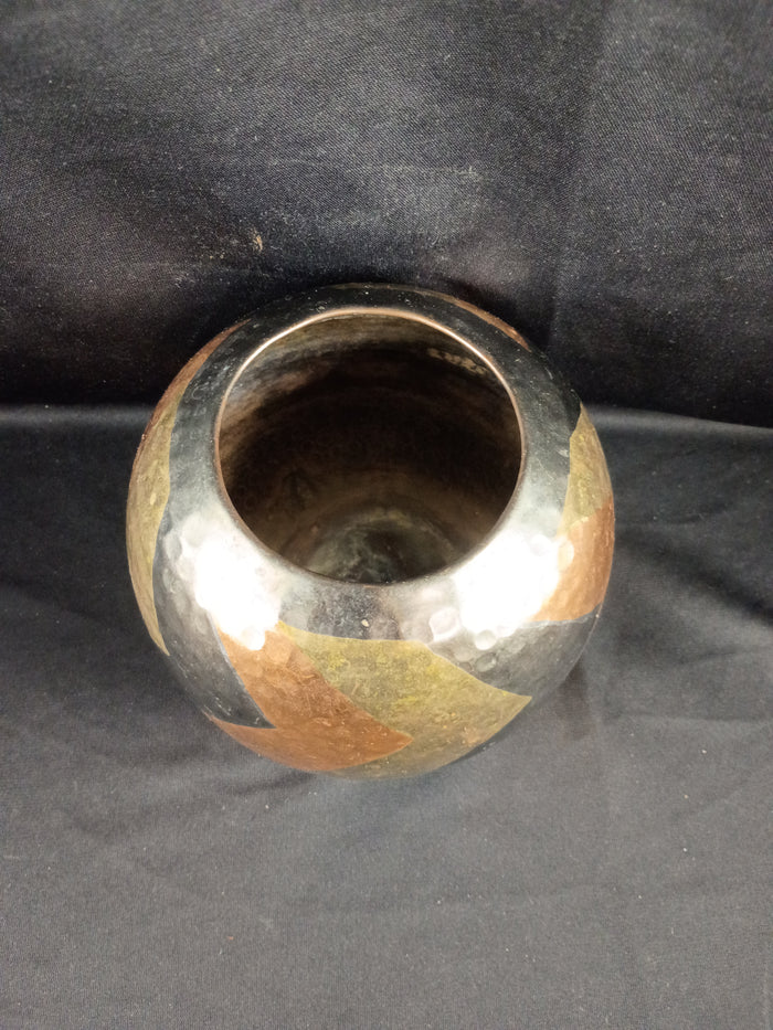 Metallic Zig Zag Vase
