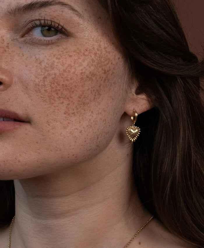 Mini Heart Rays Earrings | 22k Gold Vermeil
