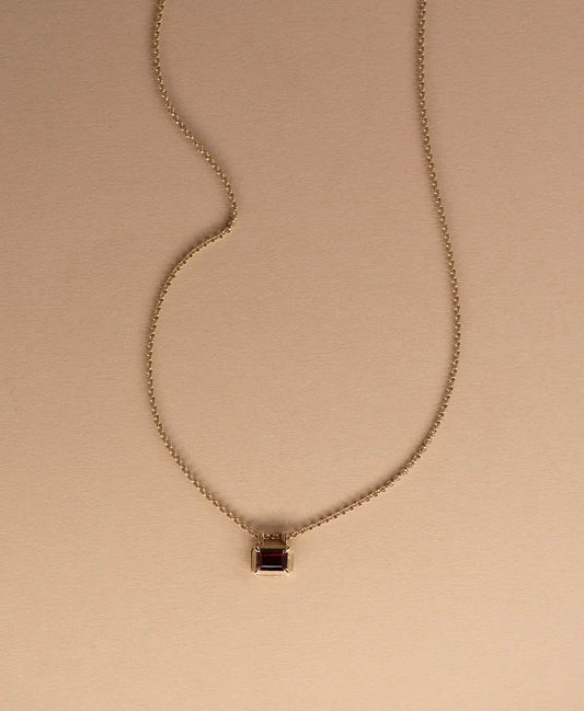Naia Necklace |22k Gold Vermeil with Rhodolite Garnet