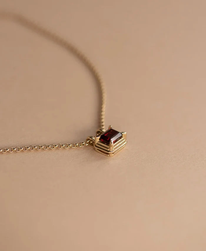 Naia Necklace |22k Gold Vermeil with Rhodolite Garnet