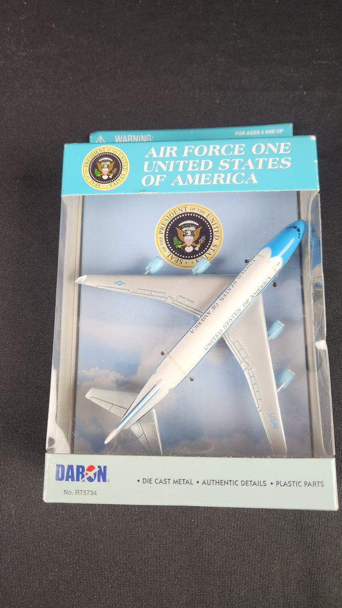 NIB Air Force One Boeing 747 Diecast 5.5" President Plane