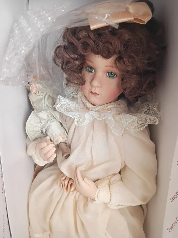 NIOB "Sophie & Her Bru" by Georgetown Collection