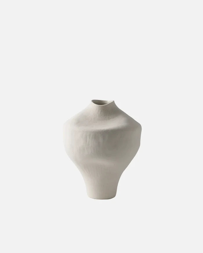 Noah Vase | White