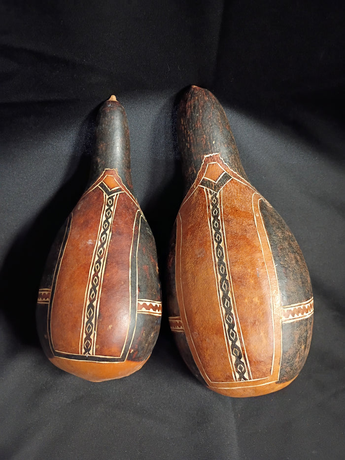 Peruvian Folk Art Gourd People