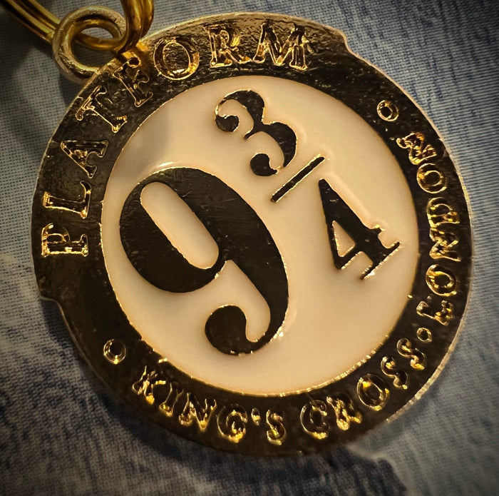 Platform 9 3/4 Collar Charm