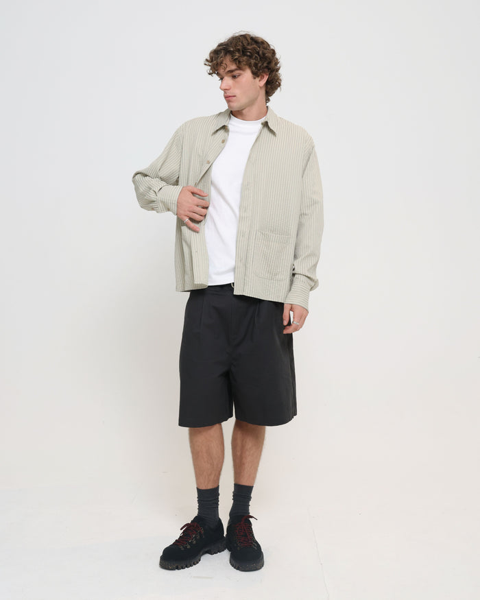 Pleated Short - Washed Charcoal