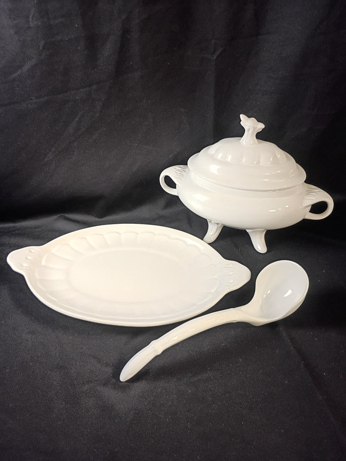 Portuguese Pottery Soup Tureen