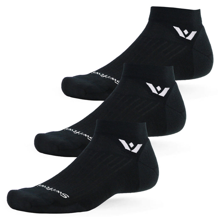 Three pairs of Pursuit Ankle socks in black