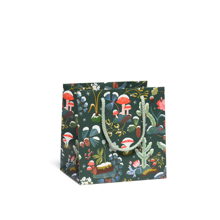 Red Cap Cards - Holiday Moss gift bags: Medium