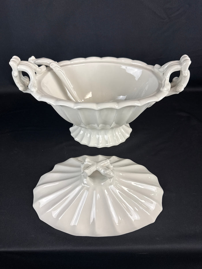 MCM Red Cliff American Ironstone Tureen With Ladle