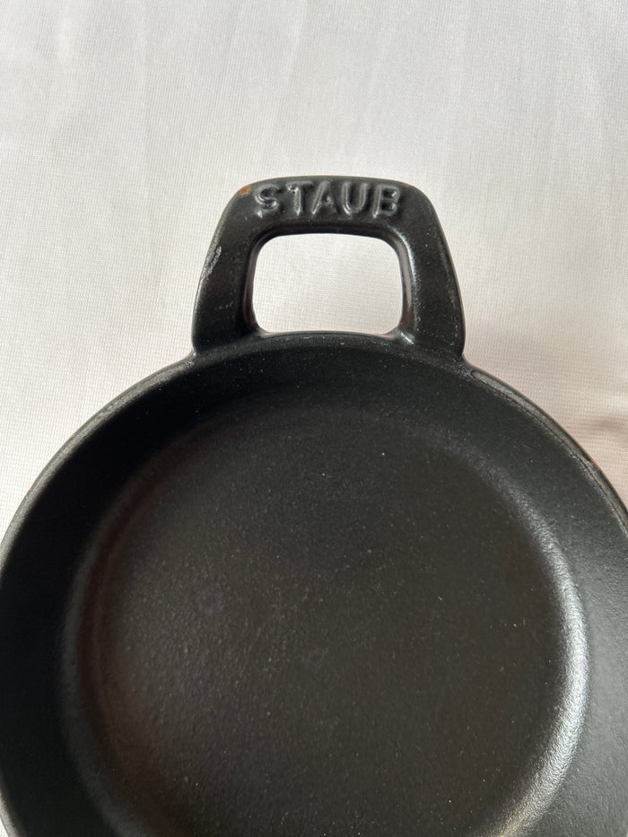 STAUB Cast Iron Enameled 6” skillet