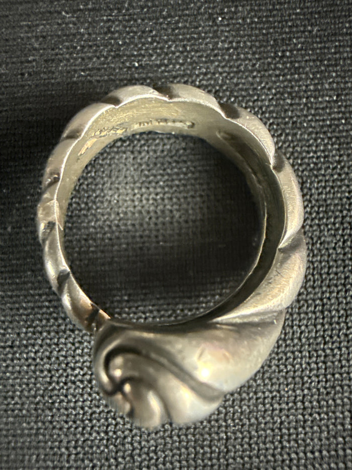 Sterling Running Scroll Motif Ring