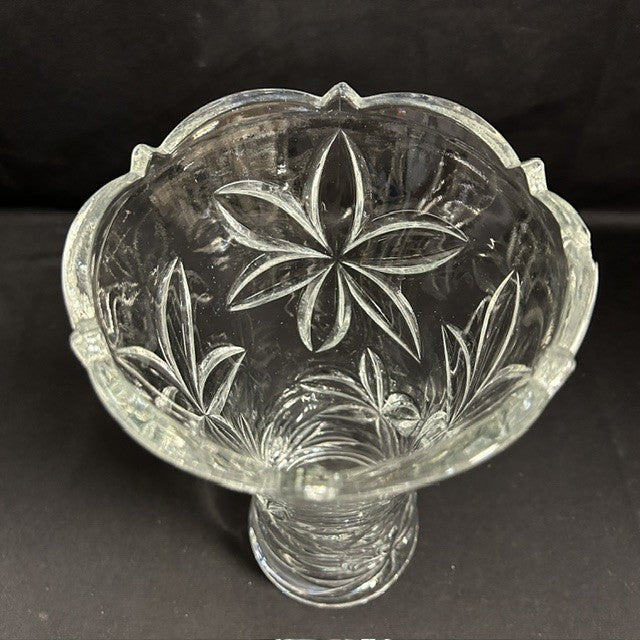 Striking Floral Design 9.5 inches tall Glass Vase