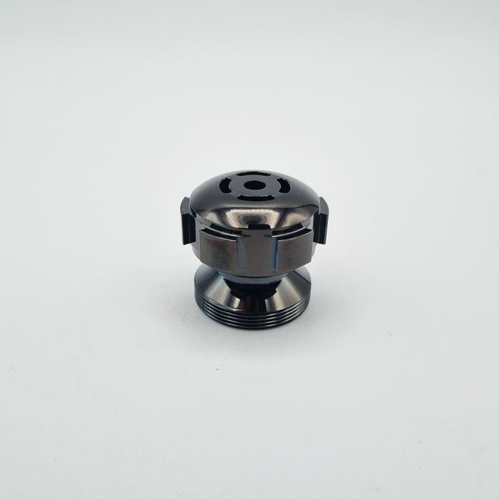 Tano pommel