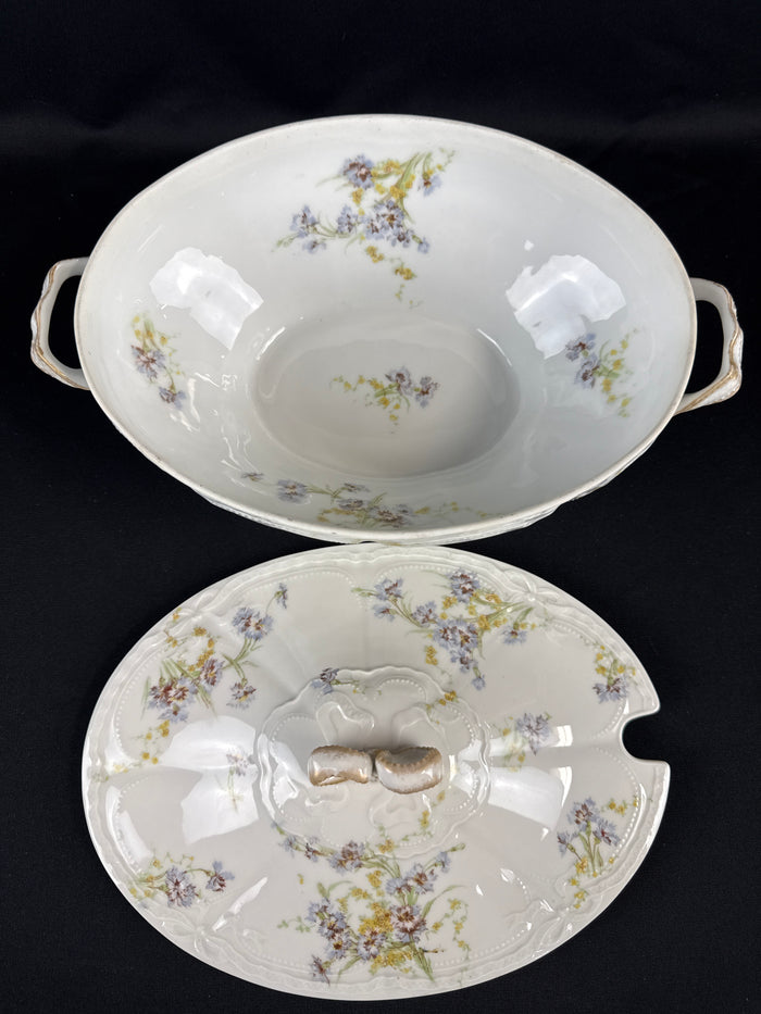 Theodore Haviland Limoge Tureen