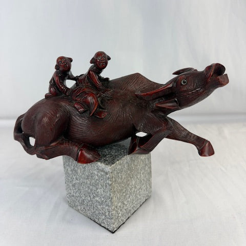 VTG Cinnabar Water Buffalo w/ Kids