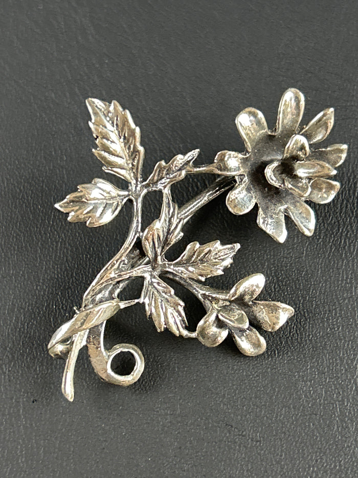 VTG Jewelart Sterling Botanical Pin