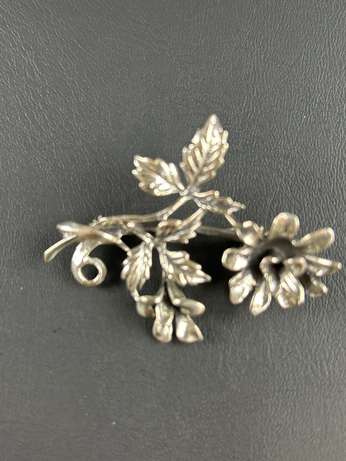 VTG Jewelart Sterling Botanical Pin