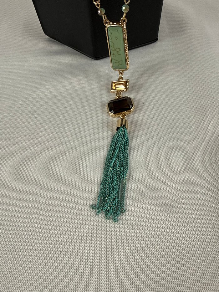 VTG Natasha Faux Turquoise Necklace