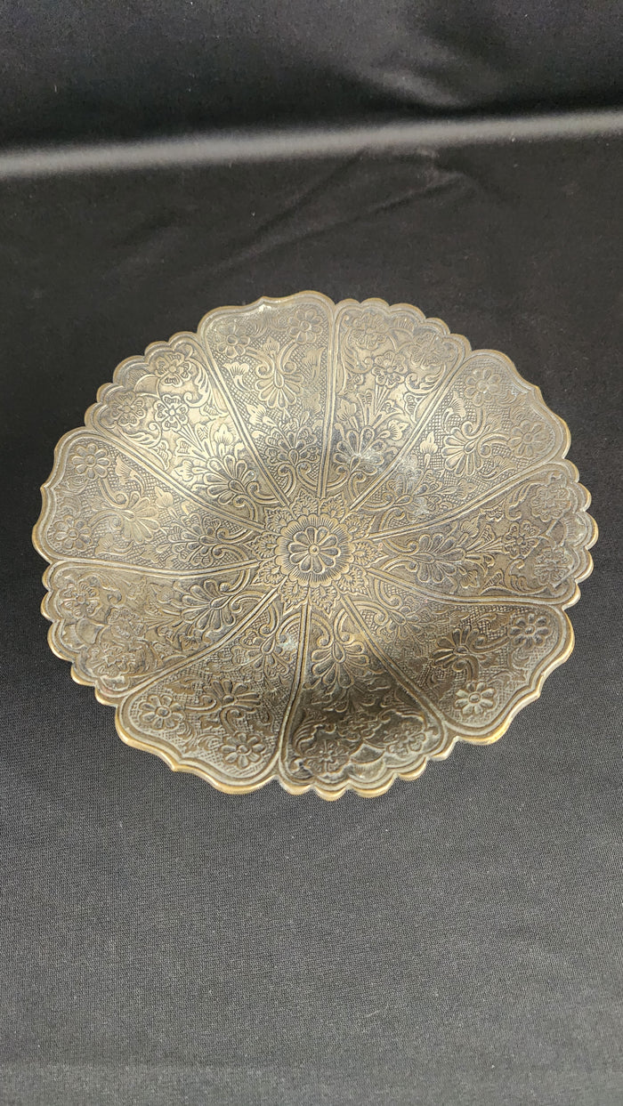 VTG Silver Tone Metal Footed Compote Bowl Candy Dish with Raised Flowers