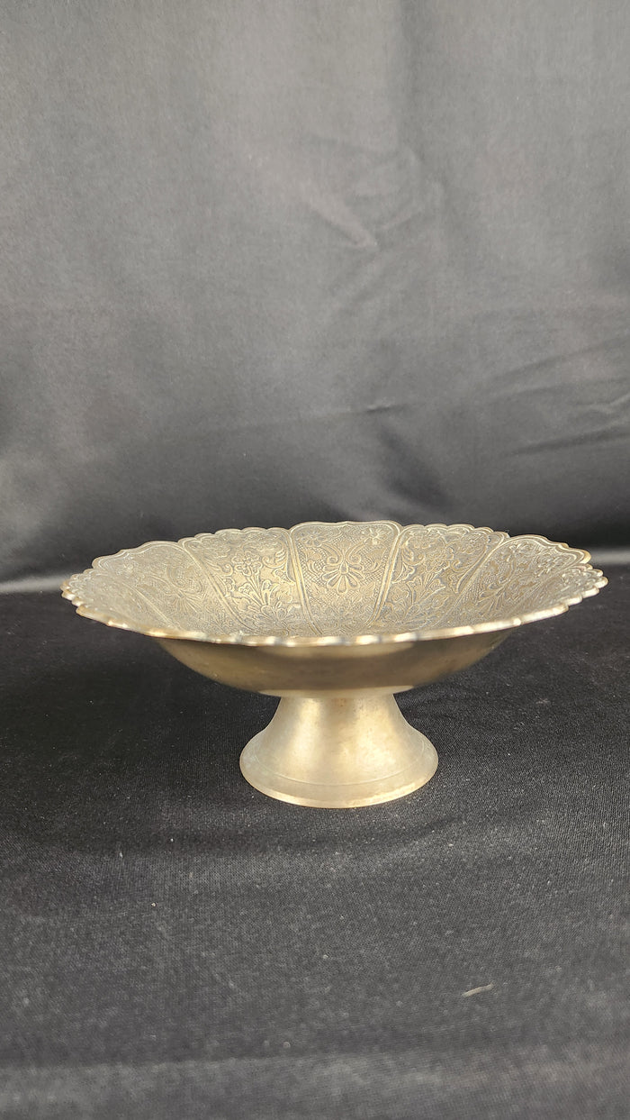 VTG Silver Tone Metal Footed Compote Bowl Candy Dish with Raised Flowers