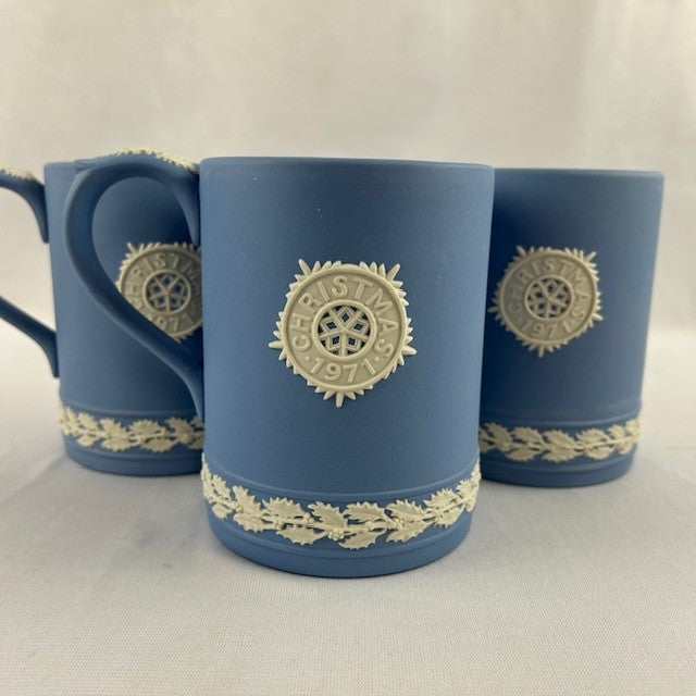 VTG Wedgwood Christmas Set